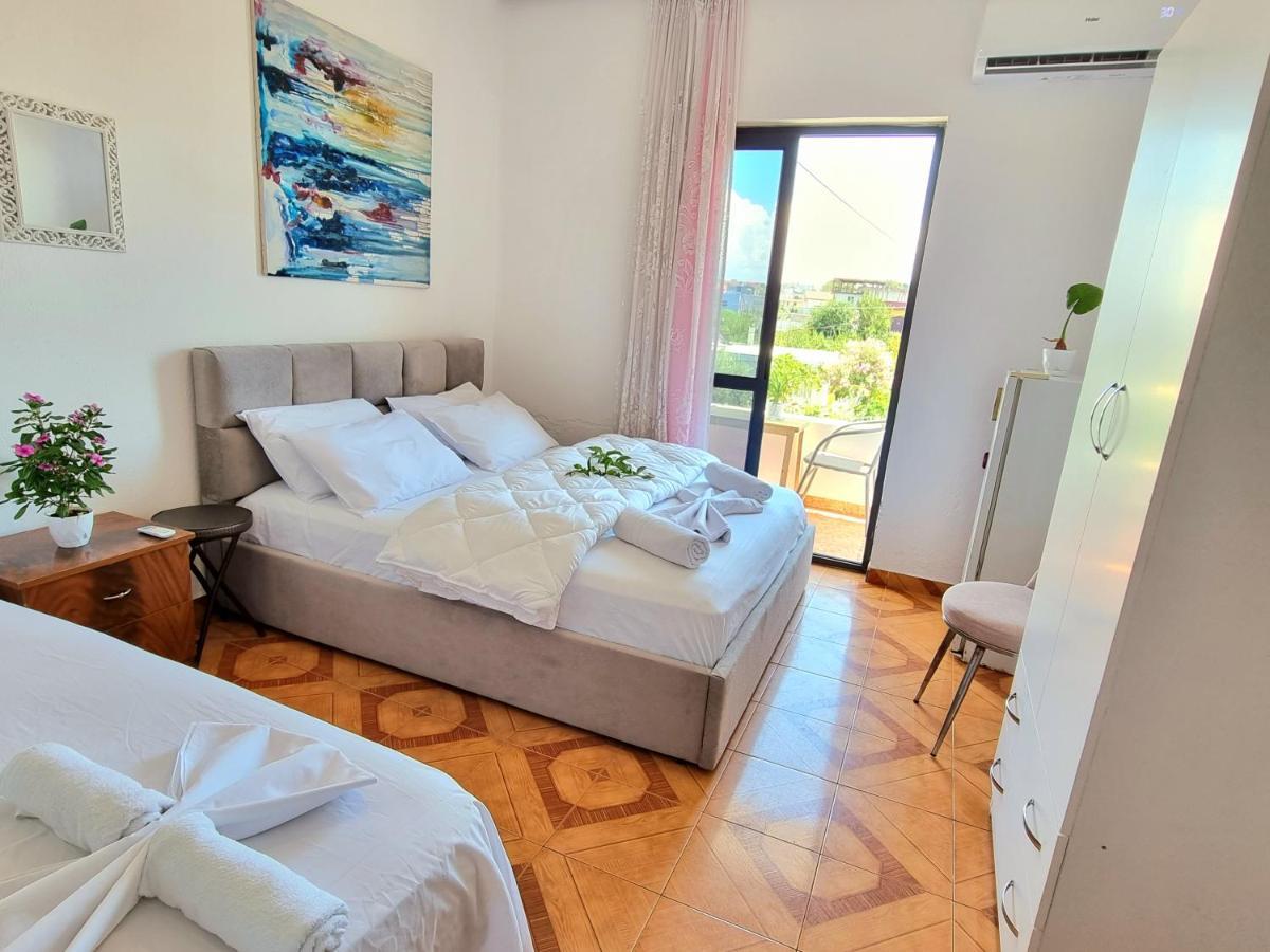 Guest House Vila Elezi Durrës Eksteriør bilde